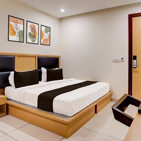 Super Townhouse Airport Road Delhi Hotel New Delhi Exterior photo